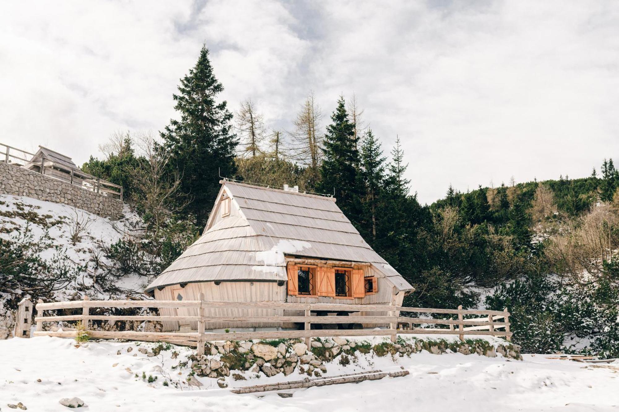 Chalet Lepenatka With Sauna - I Feel Alps Stahovica Екстериор снимка